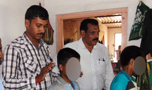 Officials raid goldsmith’s shop; rescue 2 child workers